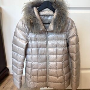Henro Grey Belted Puffer Jacket